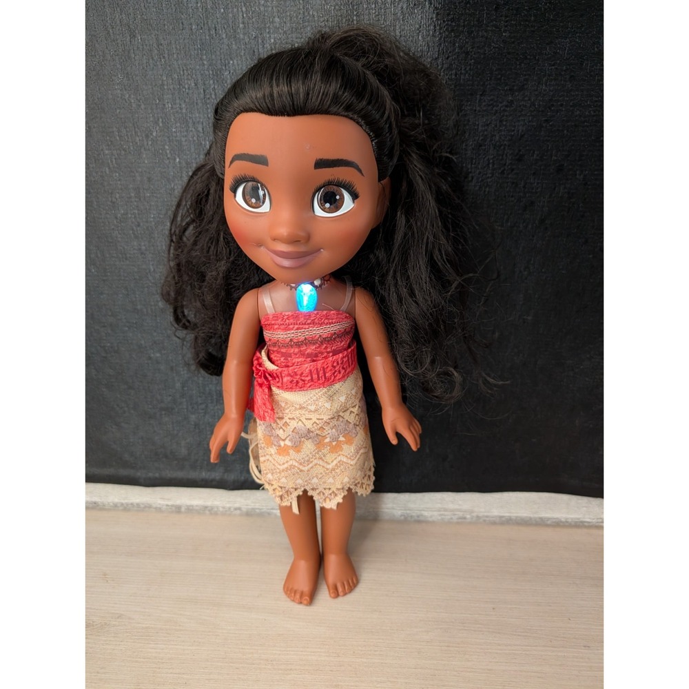 Disney Moana Talking And Singing Doll